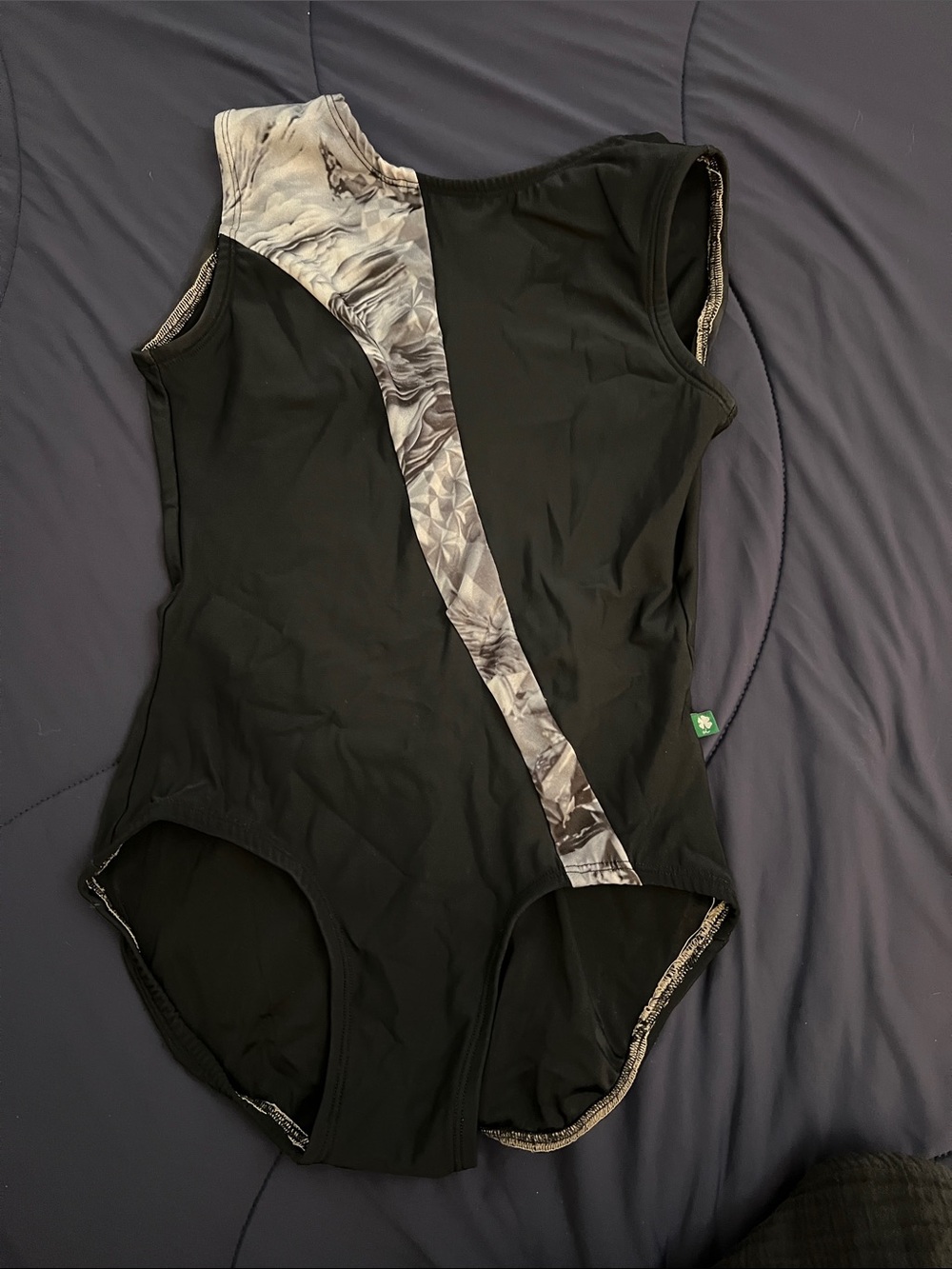 Luckyleo Black and Gray Women's Sleeveless Leotard